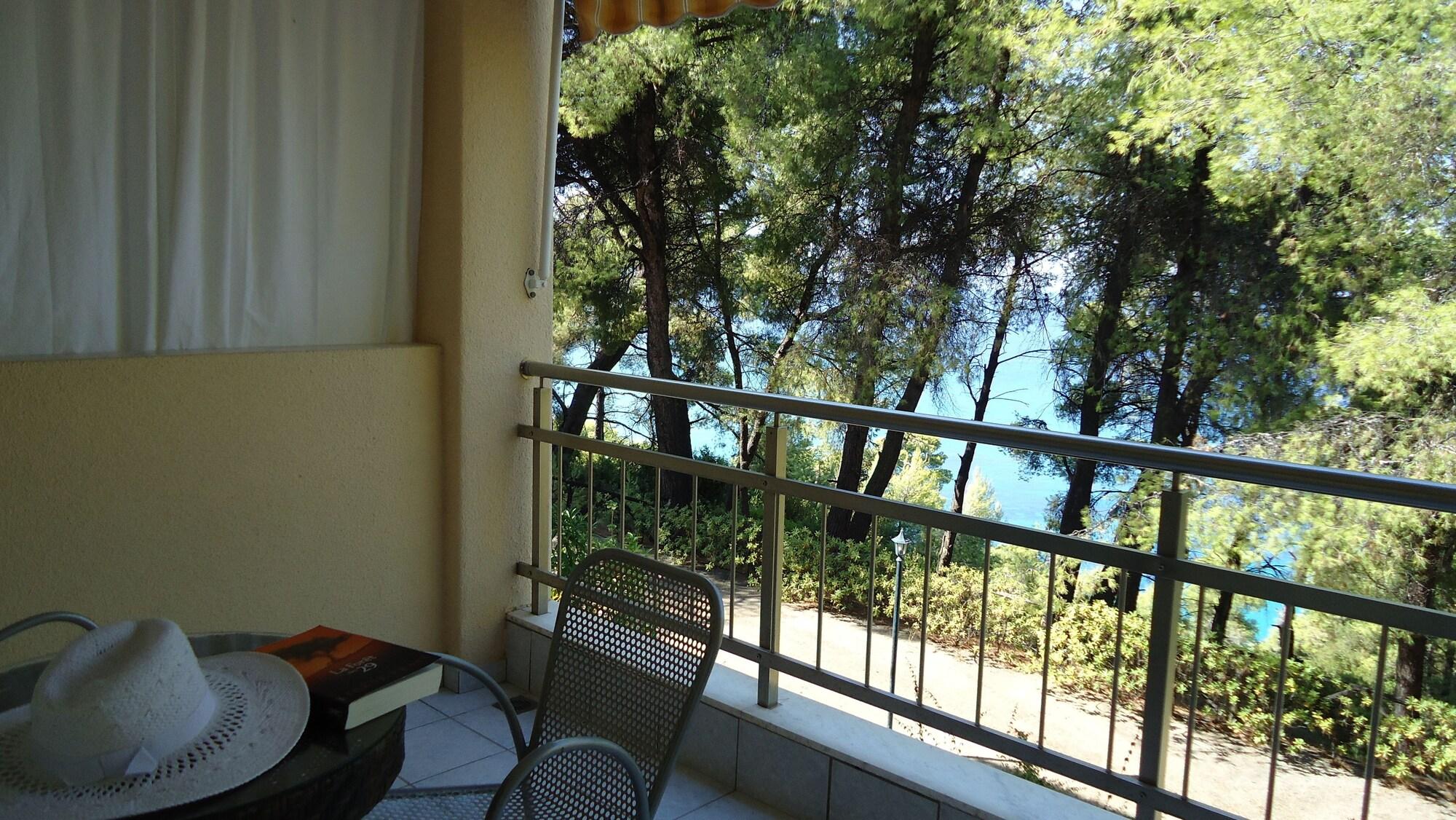 Dryades Hotel Siviri Exterior foto